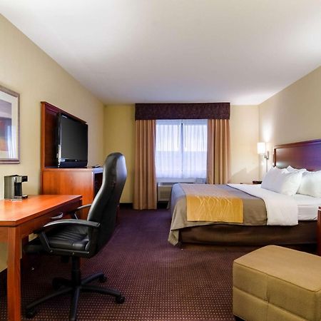Comfort Inn Colby Zewnętrze zdjęcie
