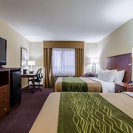 Comfort Inn Colby Zewnętrze zdjęcie