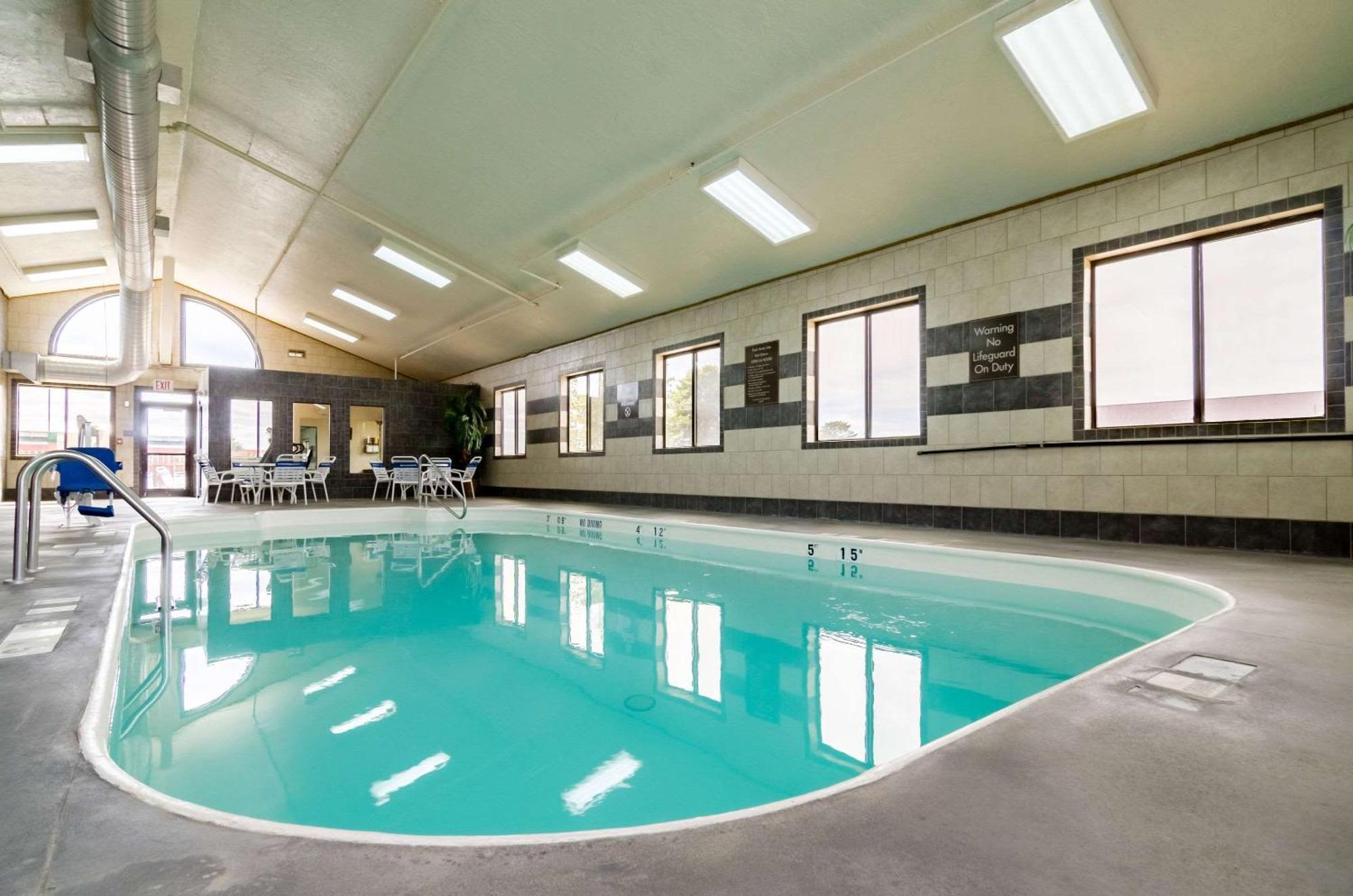 Comfort Inn Colby Zewnętrze zdjęcie