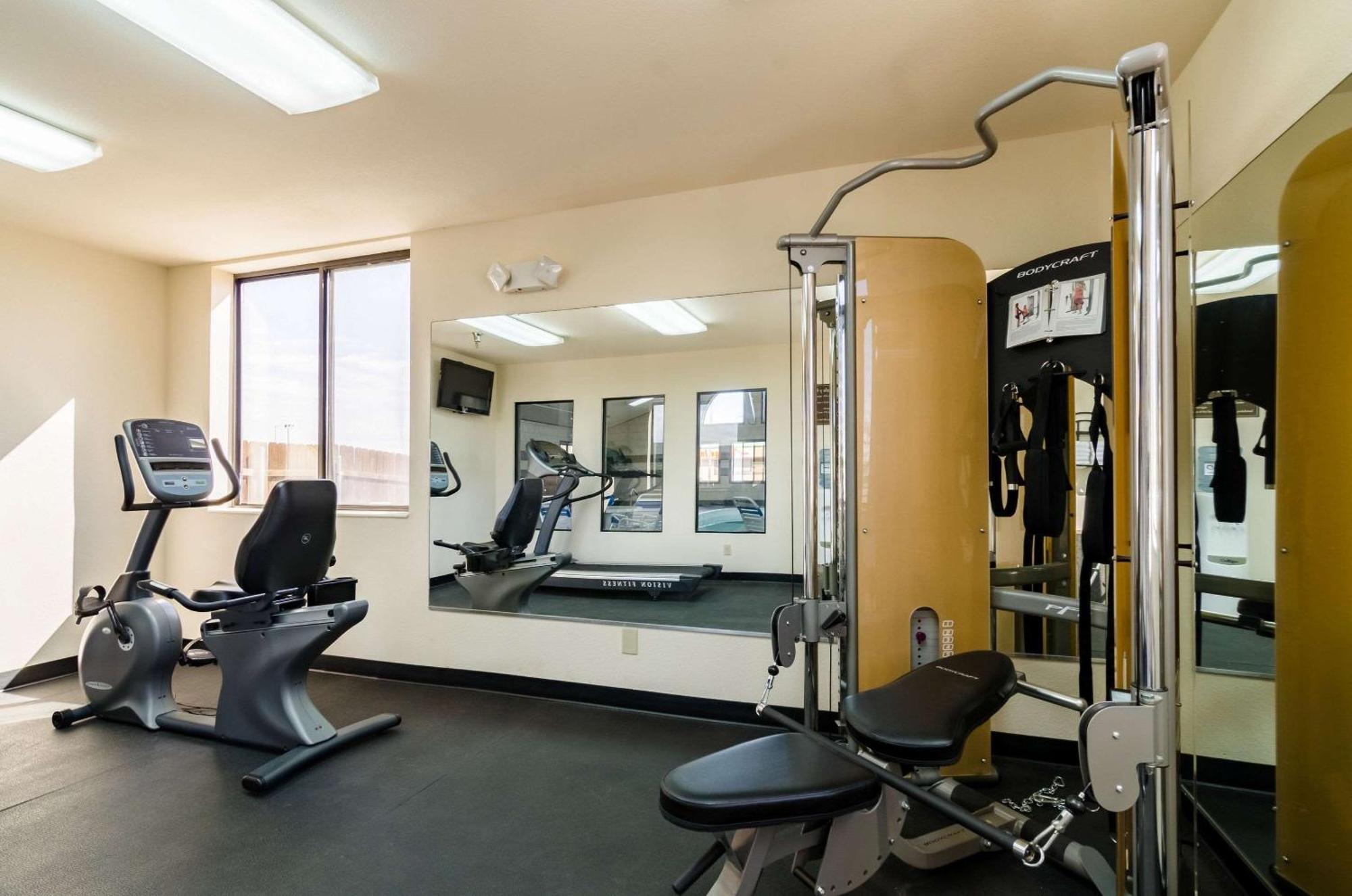 Comfort Inn Colby Zewnętrze zdjęcie