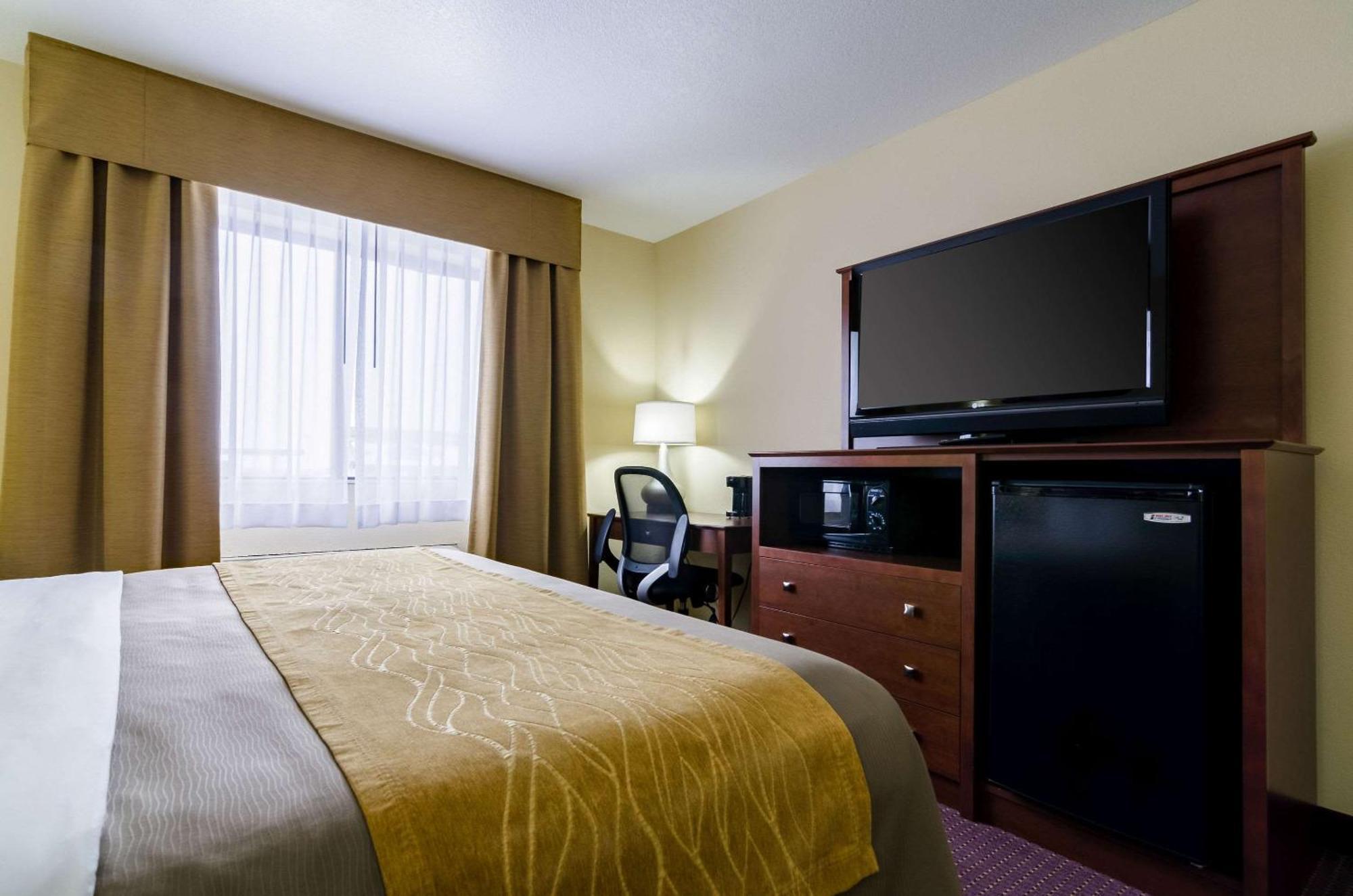 Comfort Inn Colby Zewnętrze zdjęcie