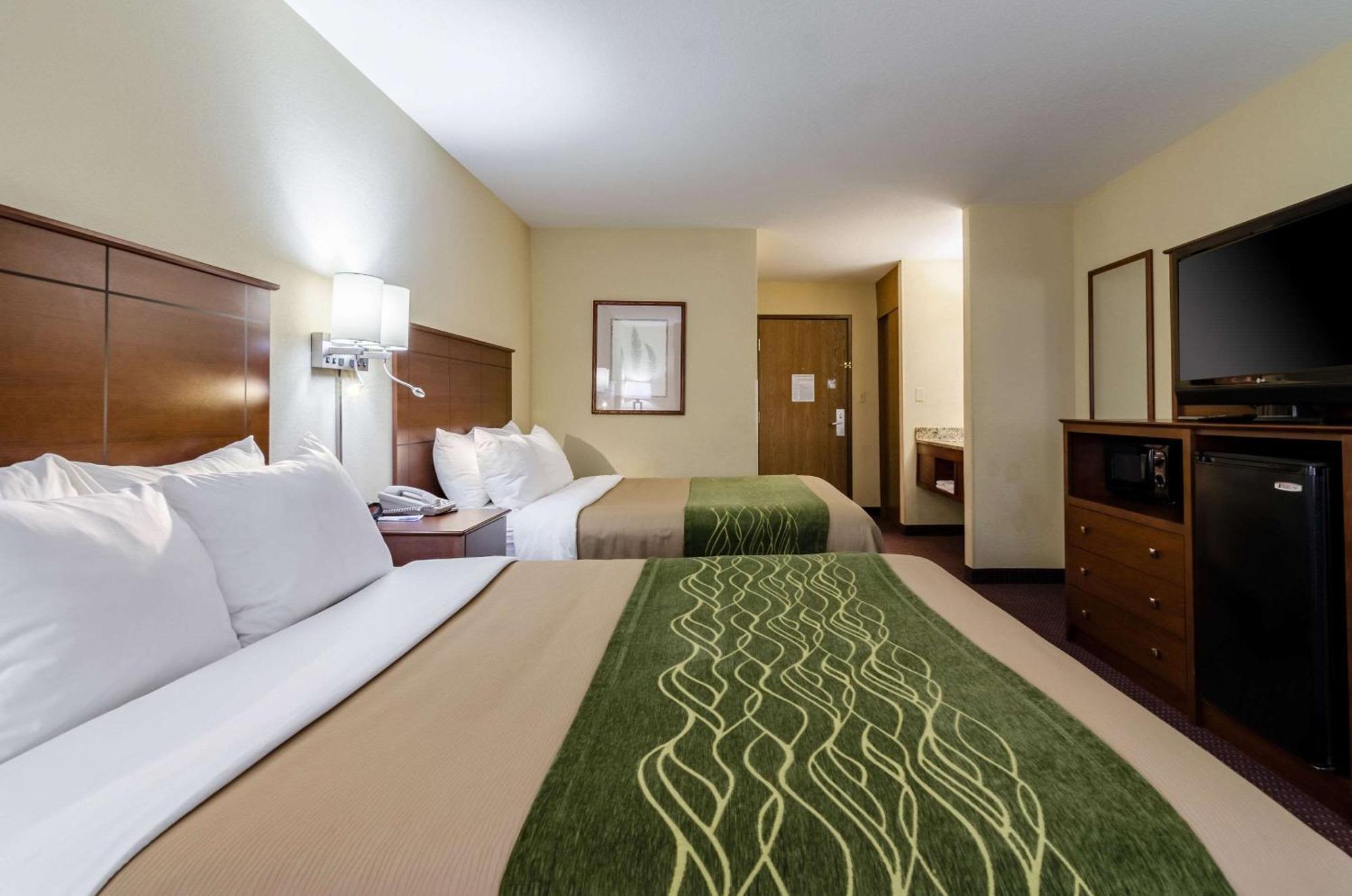 Comfort Inn Colby Zewnętrze zdjęcie